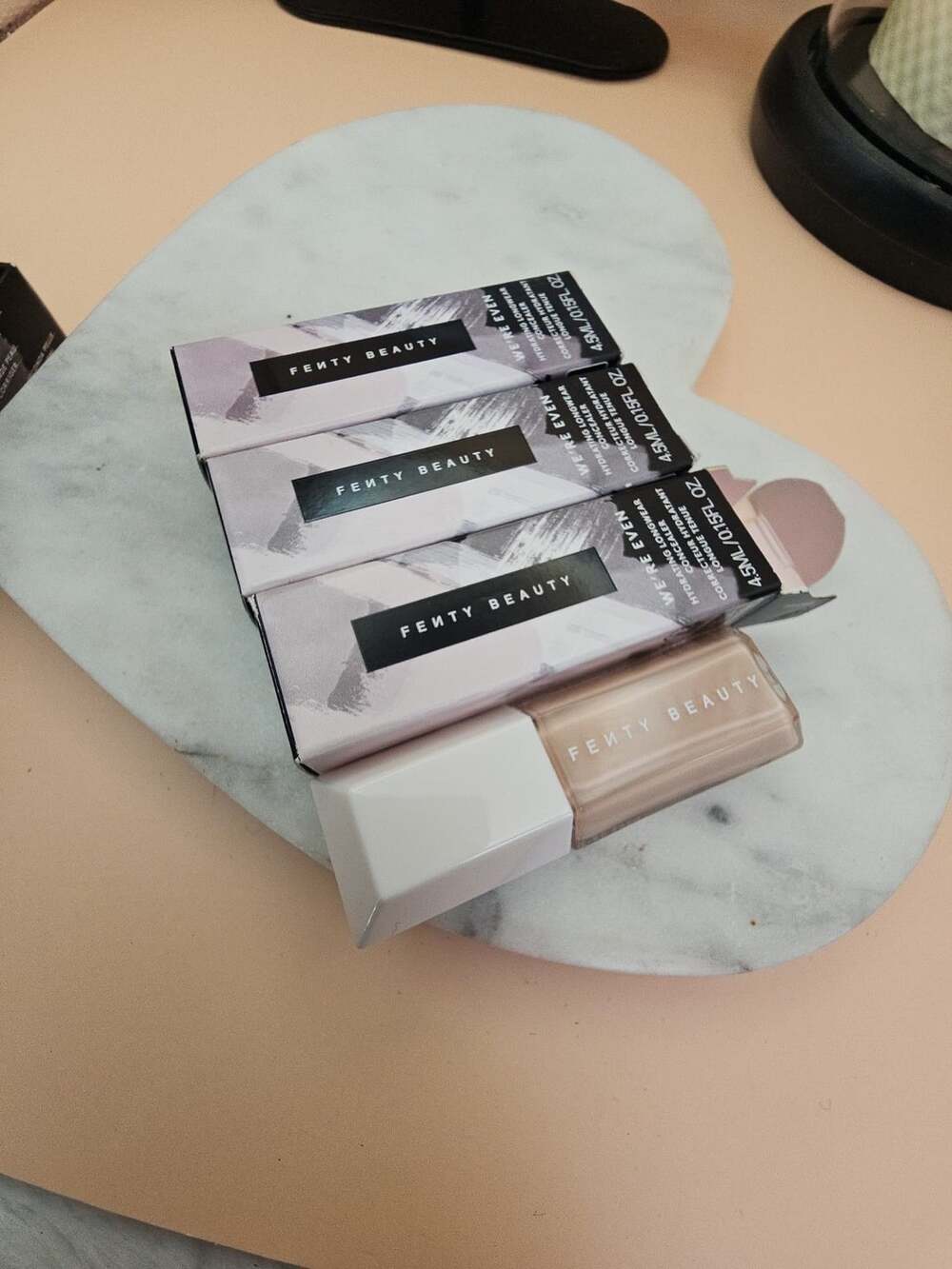 Fenty Beauty We're Even Hydrating Concealer 185C New